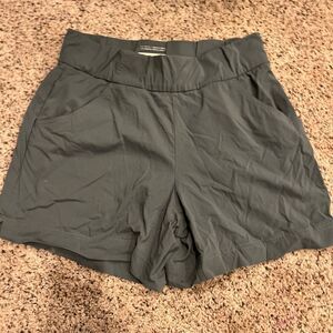 Women's Columbia Gray Shorts